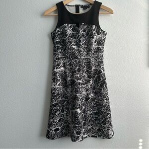 Black and White Marble Patterned Dress